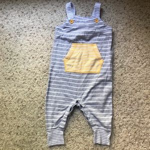 Hanna Andersson overalls - size 70 (6-12m)